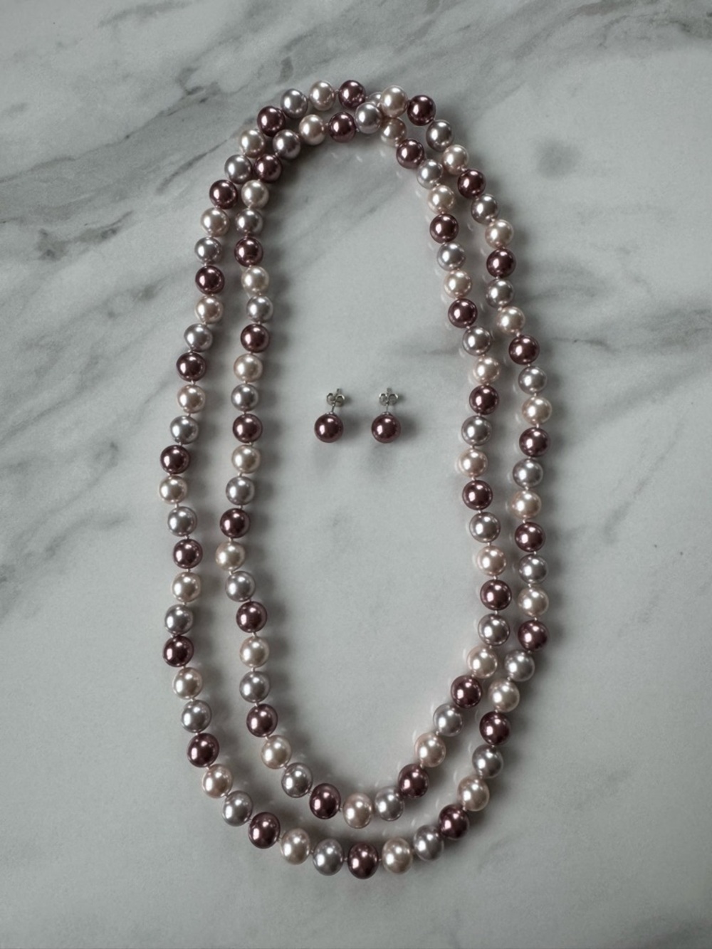 Misaki Pearl Necklace with Matching Stud Earrings - Picture 4 of 6
